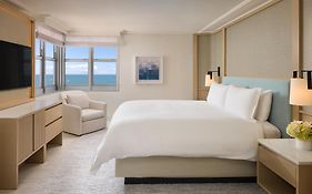 Loews Miami Beach Hotel